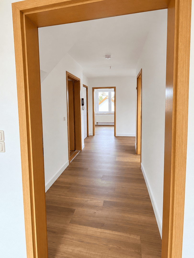 Pronájem bytu 3+kk 70 m², Langenbernsdorf, Sasko Pronájem bytu 3+kk 70 m², Langenbernsdorf, Sasko