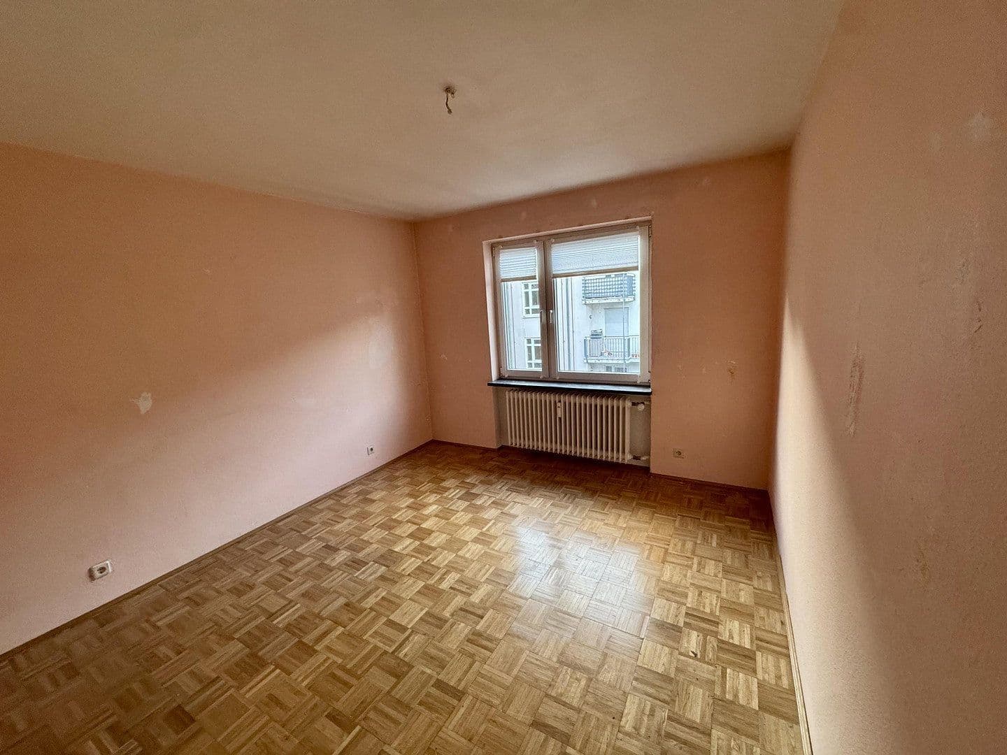 Pronájem bytu 2+1 61 m², Emmanuel-Geibel-Straße 18, Wiesbaden, Hessen Pronájem bytu 2+1 61 m², Emmanuel-Geibel-Straße 18, Wiesbaden, Hessen