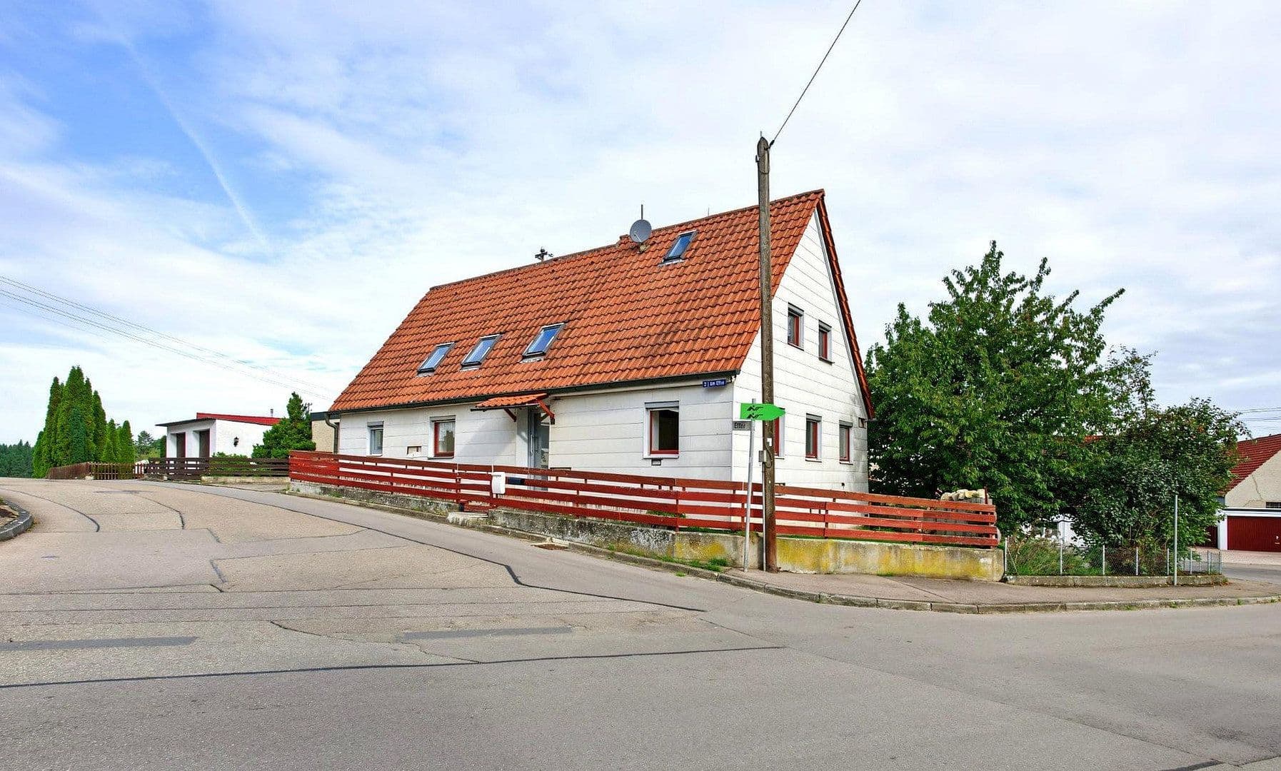 Prodej domu 149 m², pozemek 225 m², Etter 12, Wittislingen, Bavorsko Prodej domu 149 m², pozemek 225 m², Etter 12, Wittislingen, Bavorsko