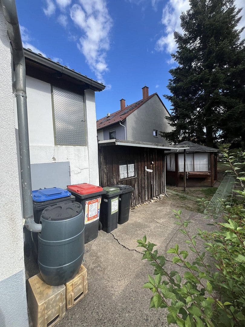Prodej domu 132 m², pozemek 358 m², Karlsruhe, Bádensko-Württembersko Prodej domu 132 m², pozemek 358 m², Karlsruhe, Bádensko-Württembersko