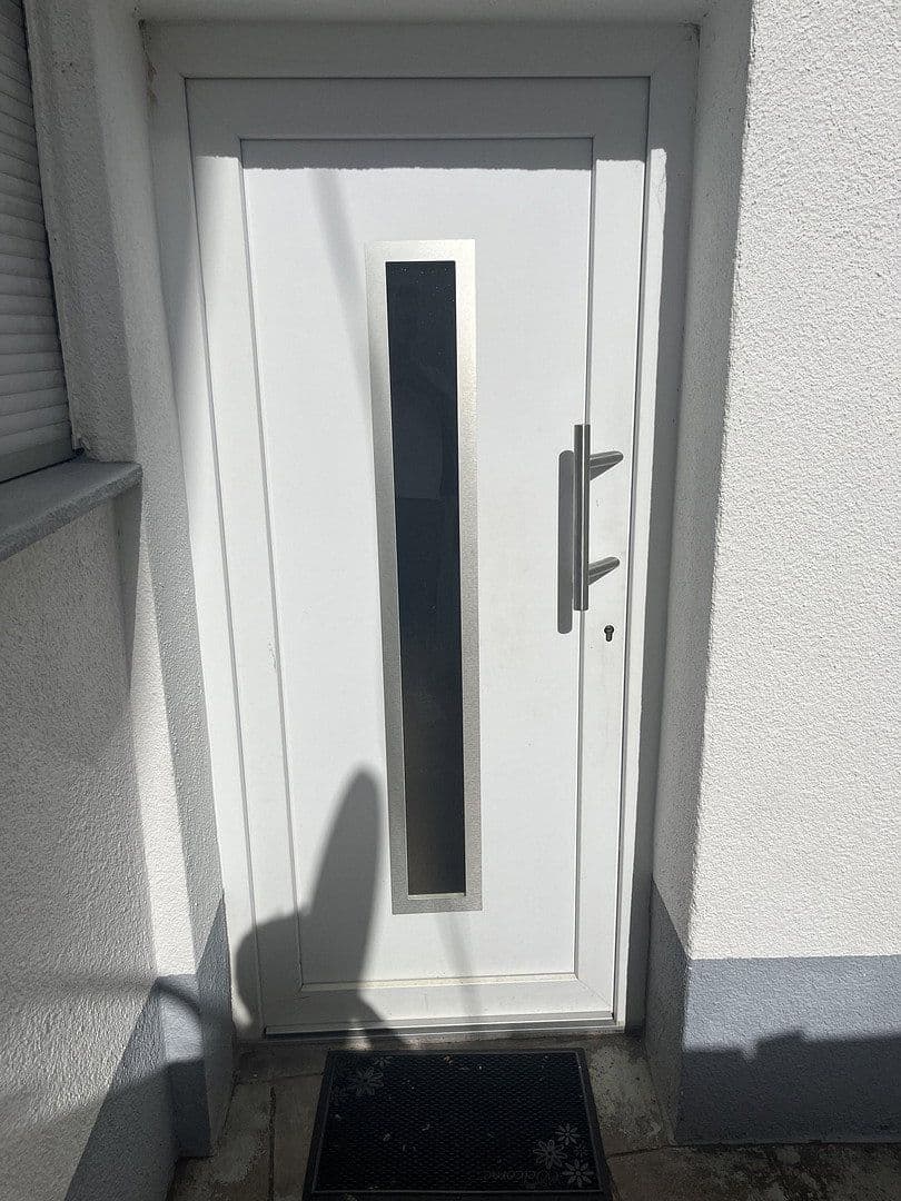 Prodej domu 132 m², pozemek 358 m², Karlsruhe, Bádensko-Württembersko Prodej domu 132 m², pozemek 358 m², Karlsruhe, Bádensko-Württembersko