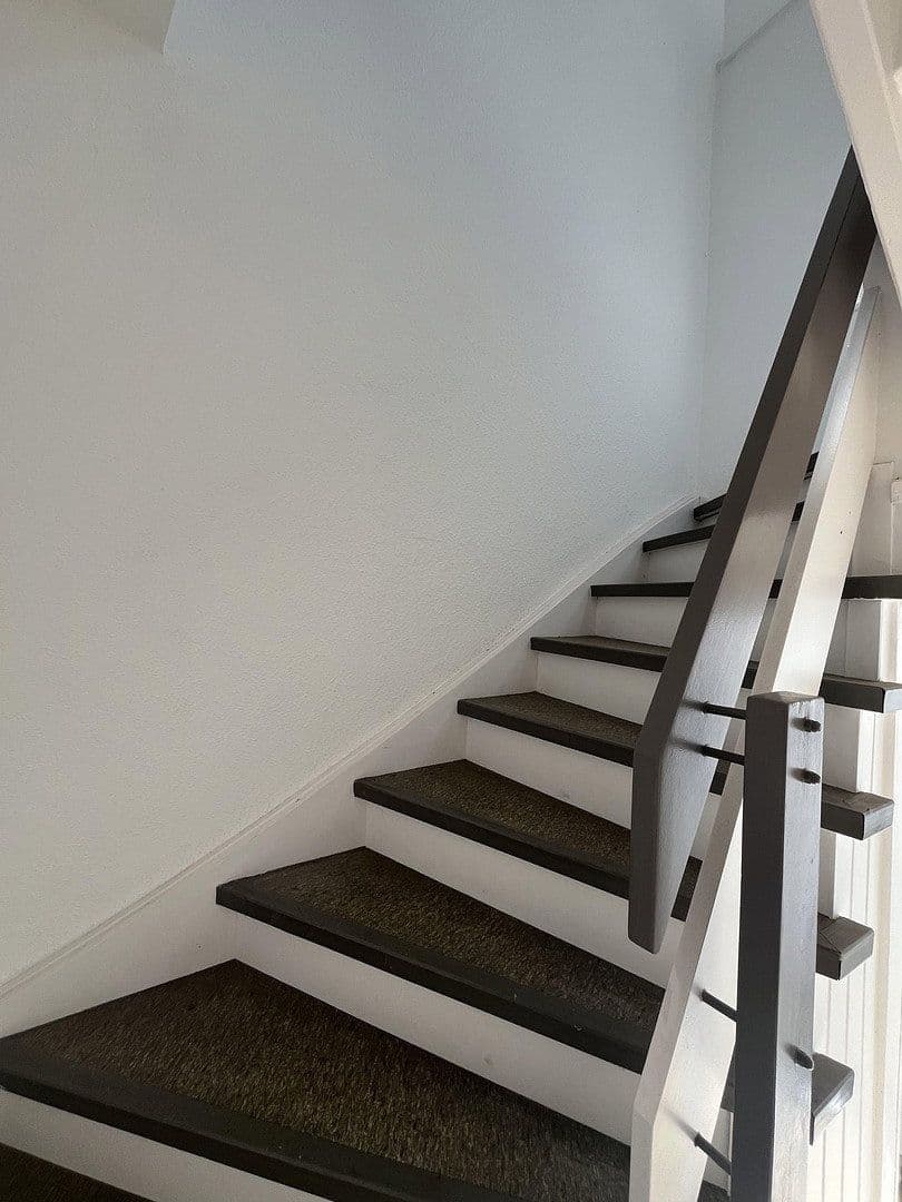 Prodej domu 132 m², pozemek 358 m², Karlsruhe, Bádensko-Württembersko Prodej domu 132 m², pozemek 358 m², Karlsruhe, Bádensko-Württembersko