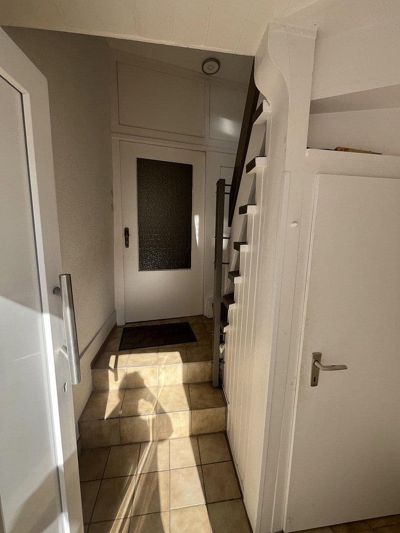 Prodej domu 132 m², pozemek 358 m², Karlsruhe, Bádensko-Württembersko Prodej domu 132 m², pozemek 358 m², Karlsruhe, Bádensko-Württembersko