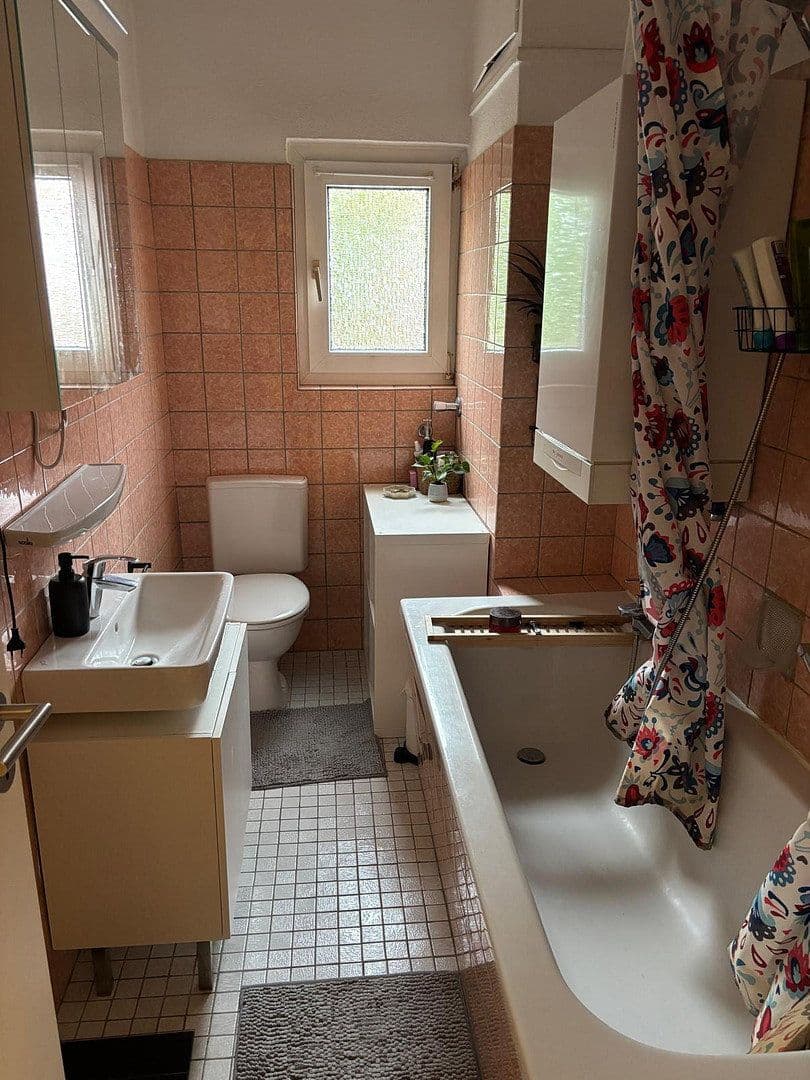 Pronájem bytu 3+1 72 m², Gemeindestraße 48, Bochum, Severní Porýní-Vestfálsko Pronájem bytu 3+1 72 m², Gemeindestraße 48, Bochum, Severní Porýní-Vestfálsko