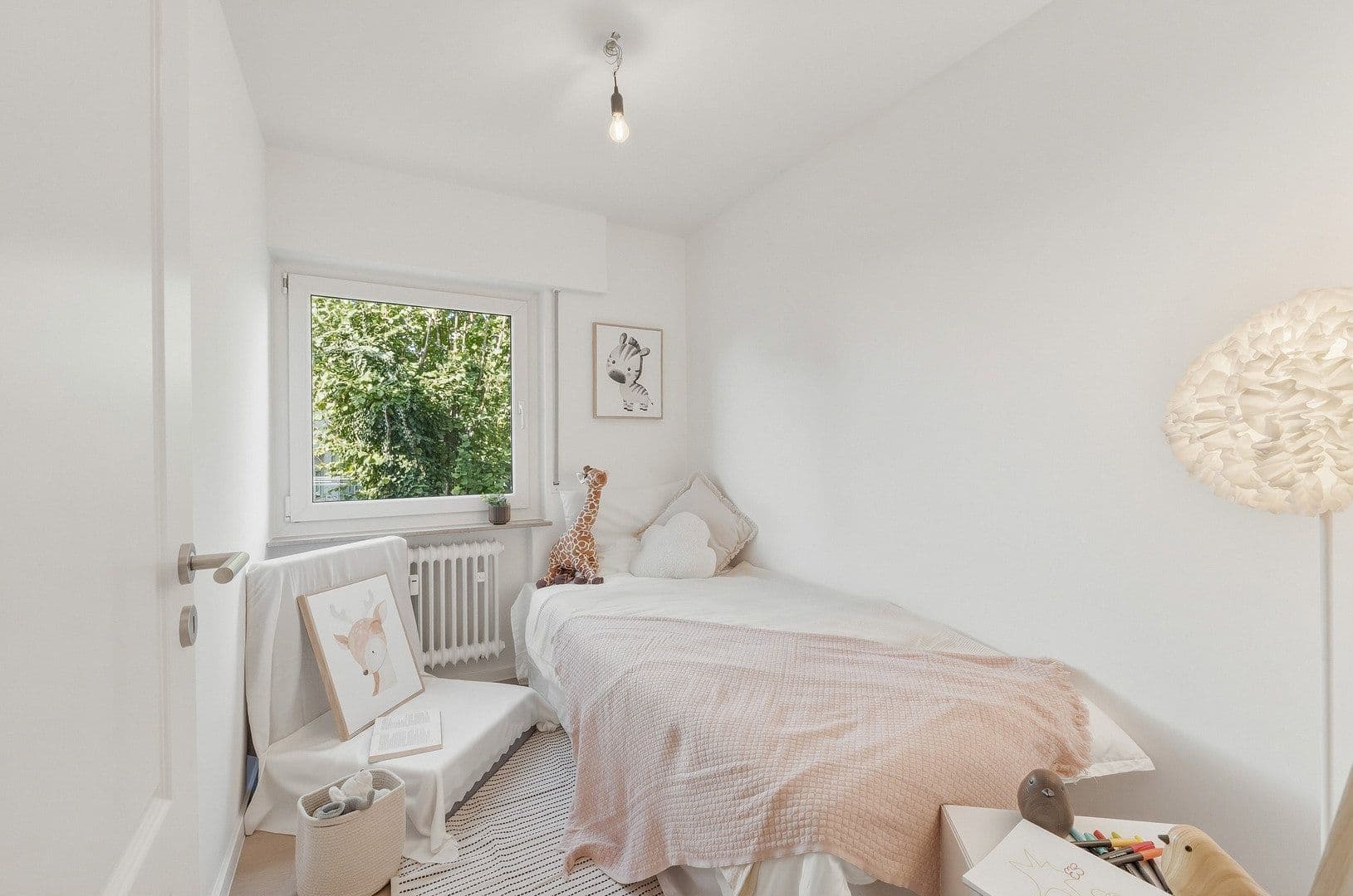 Prodej bytu 3+1 62 m², Leinfelden-Echterdingen, Bádensko-Württembersko Prodej bytu 3+1 62 m², Leinfelden-Echterdingen, Bádensko-Württembersko