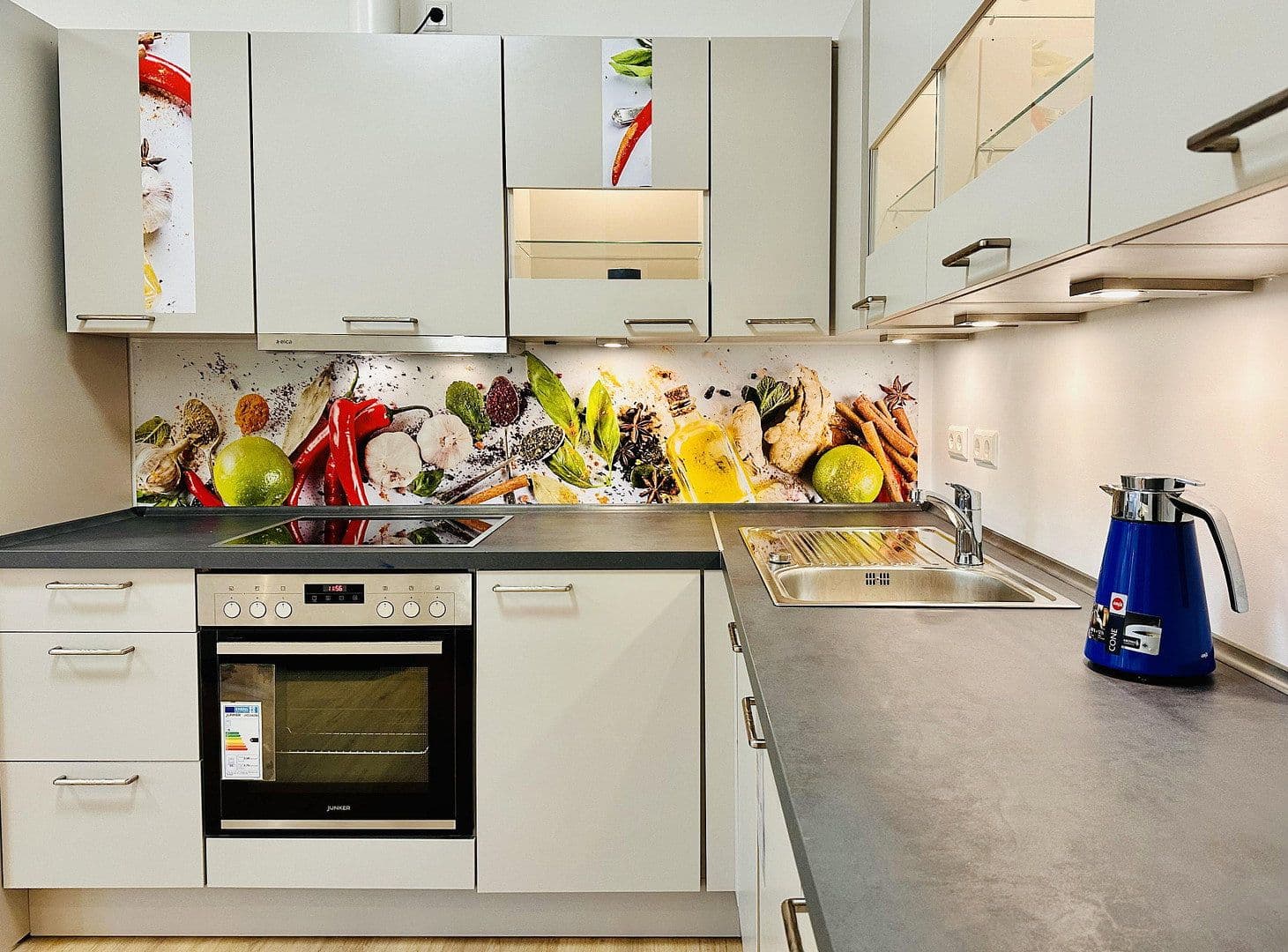 Pronájem bytu 3+1 66 m², Bahnhofstraße 1, Sindelfingen, Bádensko-Württembersko Pronájem bytu 3+1 66 m², Bahnhofstraße 1, Sindelfingen, Bádensko-Württembersko