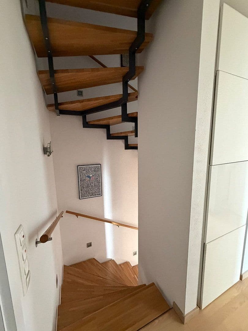 Prodej domu 141 m², pozemek 228 m², Oberschleißheim, Bavorsko Prodej domu 141 m², pozemek 228 m², Oberschleißheim, Bavorsko