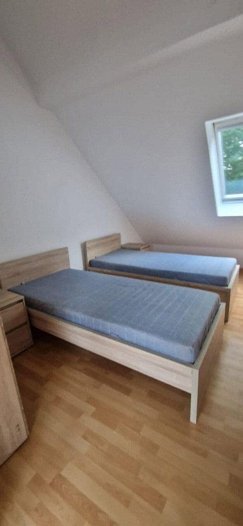 Pronájem bytu 3+1 100 m², Brundelstraße 20, Bochum, Severní Porýní-Vestfálsko Pronájem bytu 3+1 100 m², Brundelstraße 20, Bochum, Severní Porýní-Vestfálsko