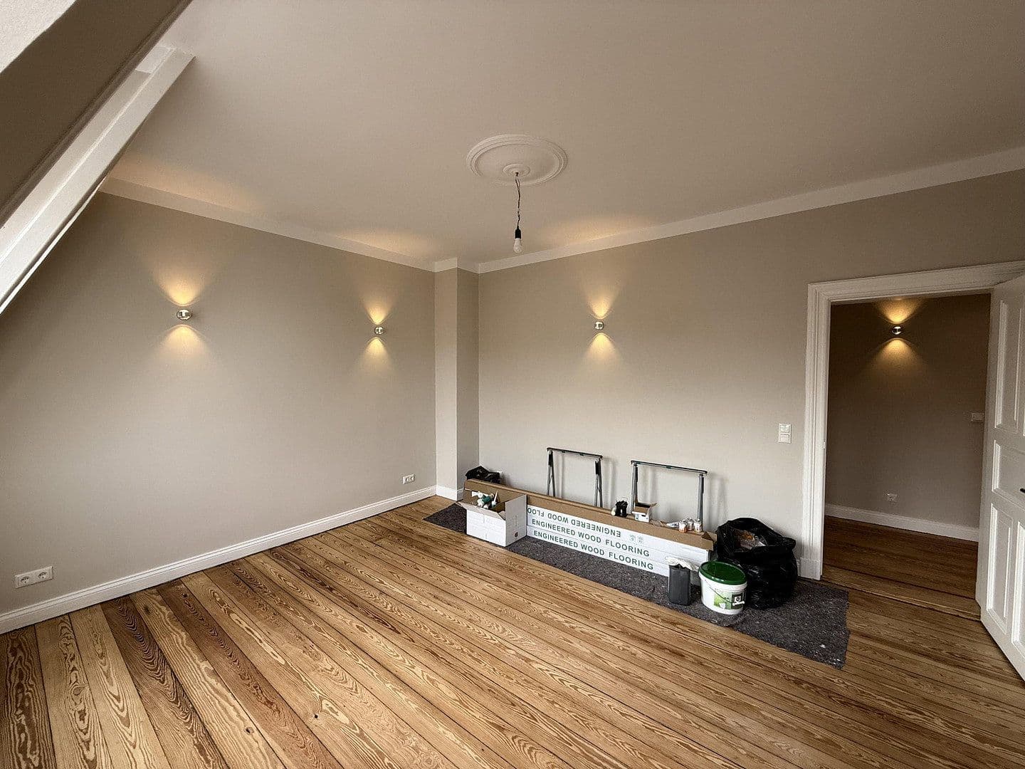 Pronájem bytu 3+1 80 m², Holtenauer Straße 319, Kiel, Šlesvicko-Holštýnsko Pronájem bytu 3+1 80 m², Holtenauer Straße 319, Kiel, Šlesvicko-Holštýnsko