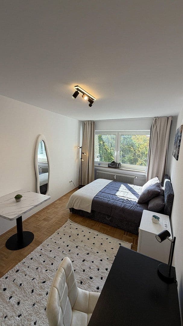 Pronájem bytu 2+1 53 m², Westenendstr. 237, München, Bavorsko Pronájem bytu 2+1 53 m², Westenendstr. 237, München, Bavorsko
