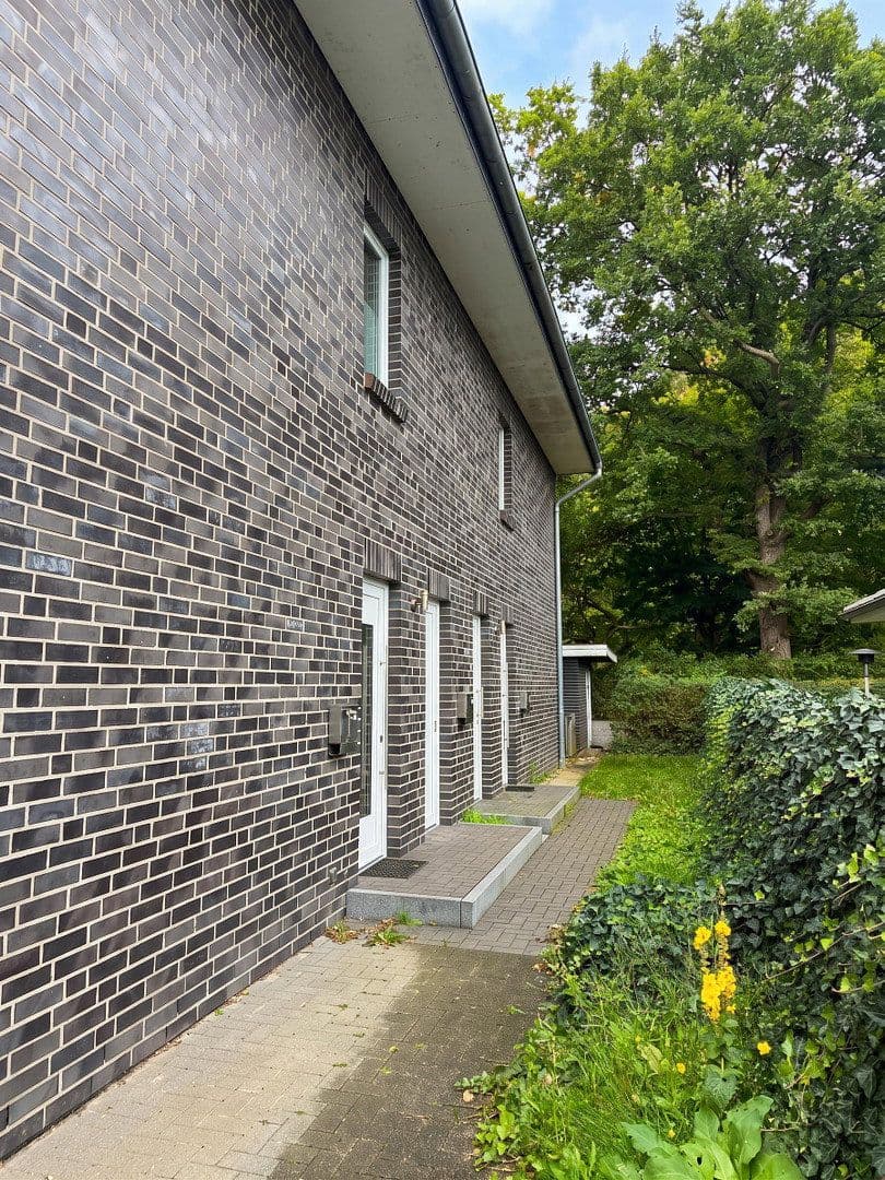 Prodej domu 300 m², pozemek 591 m², Osterrönfeld, Šlesvicko-Holštýnsko Prodej domu 300 m², pozemek 591 m², Osterrönfeld, Šlesvicko-Holštýnsko