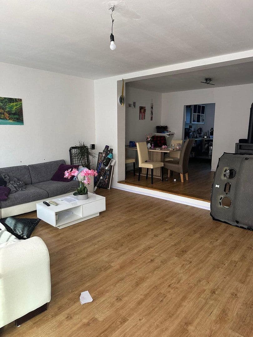 Pronájem domu 150 m², pozemek 160 m², Untermeitingen, Bavorsko Pronájem domu 150 m², pozemek 160 m², Untermeitingen, Bavorsko