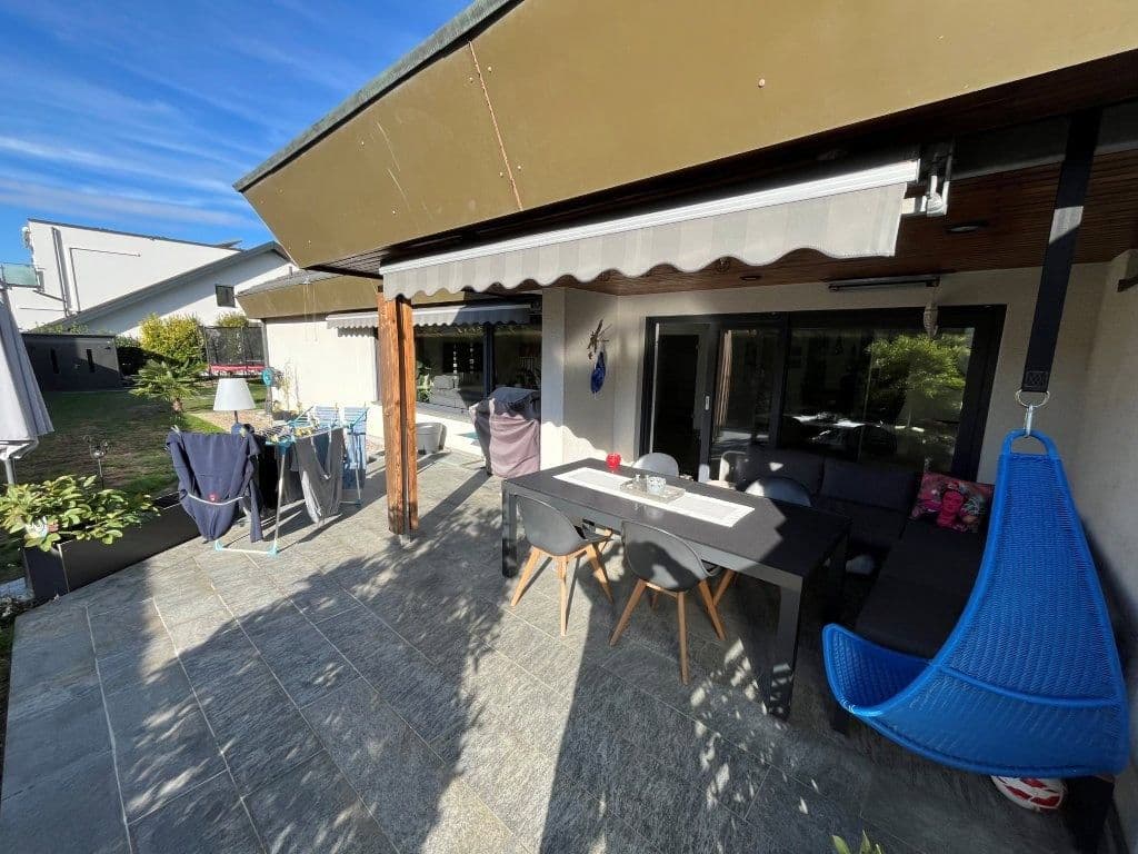 Prodej domu 237 m², pozemek 887 m², Rheinfelden (Baden), Bádensko-Württembersko Prodej domu 237 m², pozemek 887 m², Rheinfelden (Baden), Bádensko-Württembersko