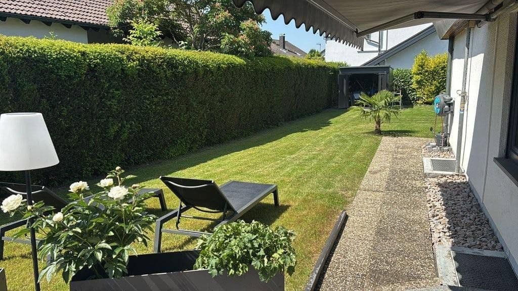 Prodej domu 237 m², pozemek 887 m², Rheinfelden (Baden), Bádensko-Württembersko Prodej domu 237 m², pozemek 887 m², Rheinfelden (Baden), Bádensko-Württembersko
