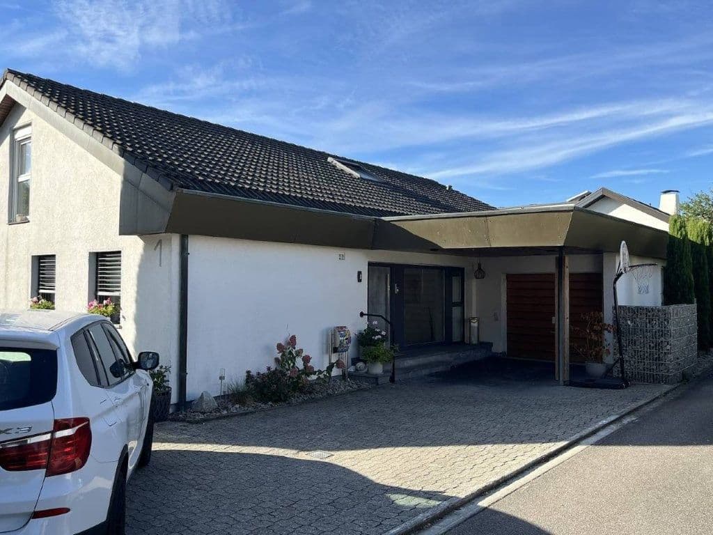 Prodej domu 237 m², pozemek 887 m², Rheinfelden (Baden), Bádensko-Württembersko Prodej domu 237 m², pozemek 887 m², Rheinfelden (Baden), Bádensko-Württembersko