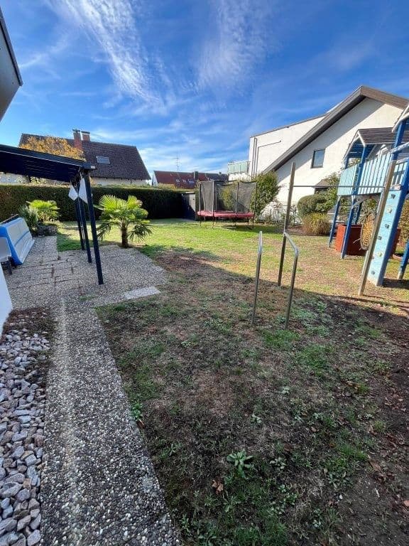 Prodej domu 237 m², pozemek 887 m², Rheinfelden (Baden), Bádensko-Württembersko Prodej domu 237 m², pozemek 887 m², Rheinfelden (Baden), Bádensko-Württembersko