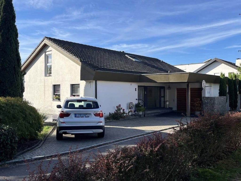 Prodej domu 237 m², pozemek 887 m², Rheinfelden (Baden), Bádensko-Württembersko Prodej domu 237 m², pozemek 887 m², Rheinfelden (Baden), Bádensko-Württembersko