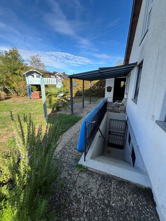 Prodej domu 237 m², pozemek 887 m², Rheinfelden (Baden), Bádensko-Württembersko Prodej domu 237 m², pozemek 887 m², Rheinfelden (Baden), Bádensko-Württembersko