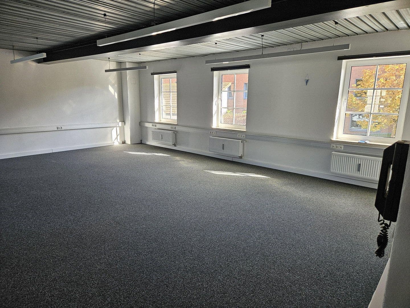 Pronájem kanceláře 133 m², Kirchenstraße 2, Feldkirchen, Bavorsko Pronájem kanceláře 133 m², Kirchenstraße 2, Feldkirchen, Bavorsko