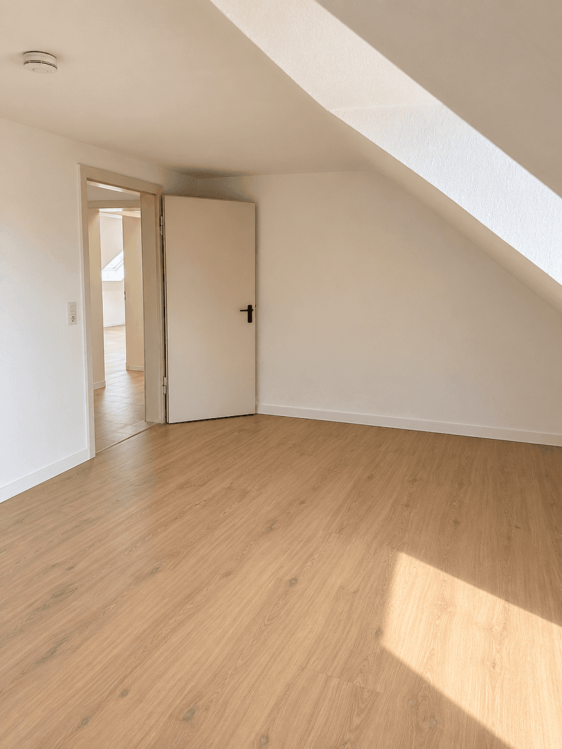 Pronájem bytu 3+1 90 m², Augustastraße 41, Witten, Severní Porýní-Vestfálsko Pronájem bytu 3+1 90 m², Augustastraße 41, Witten, Severní Porýní-Vestfálsko
