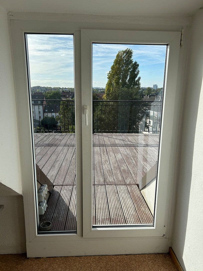 Pronájem bytu 3+1 90 m², Augustastraße 41, Witten, Severní Porýní-Vestfálsko Pronájem bytu 3+1 90 m², Augustastraße 41, Witten, Severní Porýní-Vestfálsko