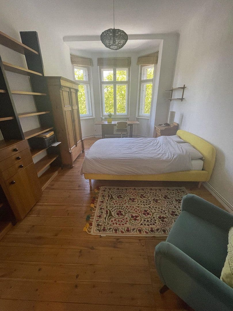 Prodej bytu 4+1 89 m², Wichertstrasse 21, Berlin, Berlín Prodej bytu 4+1 89 m², Wichertstrasse 21, Berlin, Berlín
