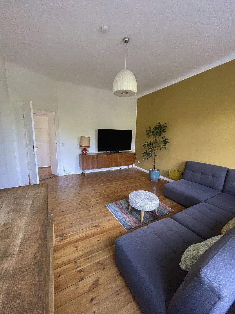 Prodej bytu 4+1 89 m², Wichertstrasse 21, Berlin, Berlín Prodej bytu 4+1 89 m², Wichertstrasse 21, Berlin, Berlín