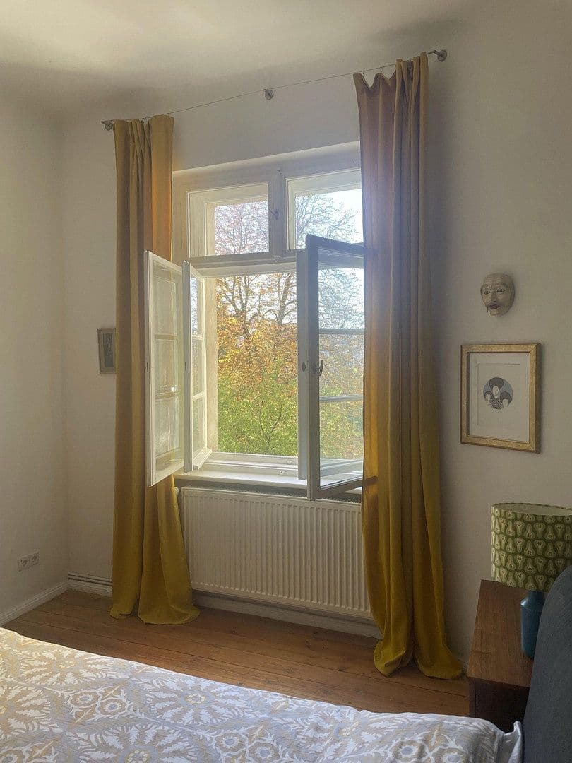 Prodej bytu 4+1 89 m², Wichertstrasse 21, Berlin, Berlín Prodej bytu 4+1 89 m², Wichertstrasse 21, Berlin, Berlín