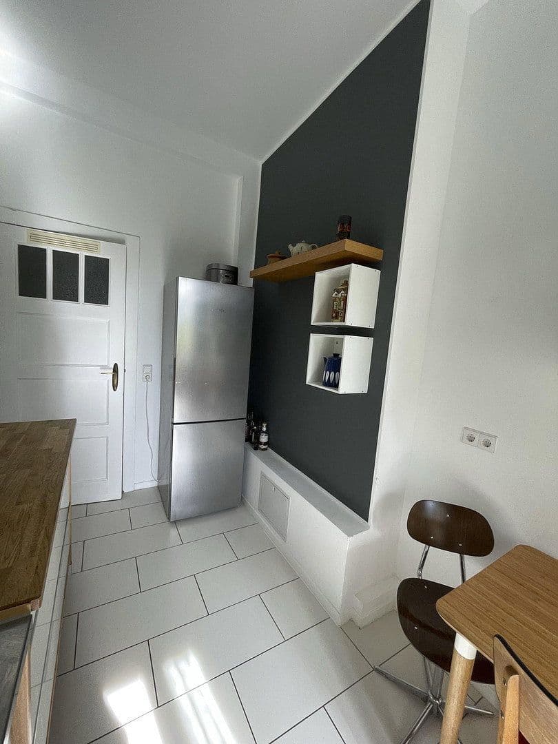 Prodej bytu 4+1 89 m², Wichertstrasse 21, Berlin, Berlín Prodej bytu 4+1 89 m², Wichertstrasse 21, Berlin, Berlín