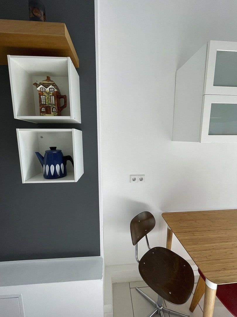 Prodej bytu 4+1 89 m², Wichertstrasse 21, Berlin, Berlín Prodej bytu 4+1 89 m², Wichertstrasse 21, Berlin, Berlín