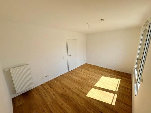 Pronájem domu 145 m², pozemek 115 m², Stein, Bavorsko Pronájem domu 145 m², pozemek 115 m², Stein, Bavorsko