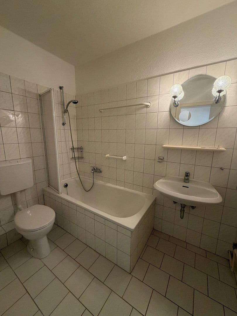 Pronájem bytu 1+1 41 m², Bremerhaven, Bremen Pronájem bytu 1+1 41 m², Bremerhaven, Bremen