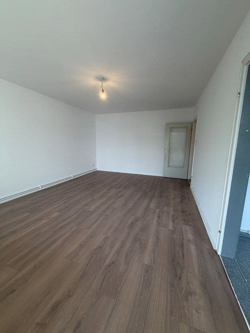 Pronájem bytu 1+1 41 m², Bremerhaven, Bremen Pronájem bytu 1+1 41 m², Bremerhaven, Bremen