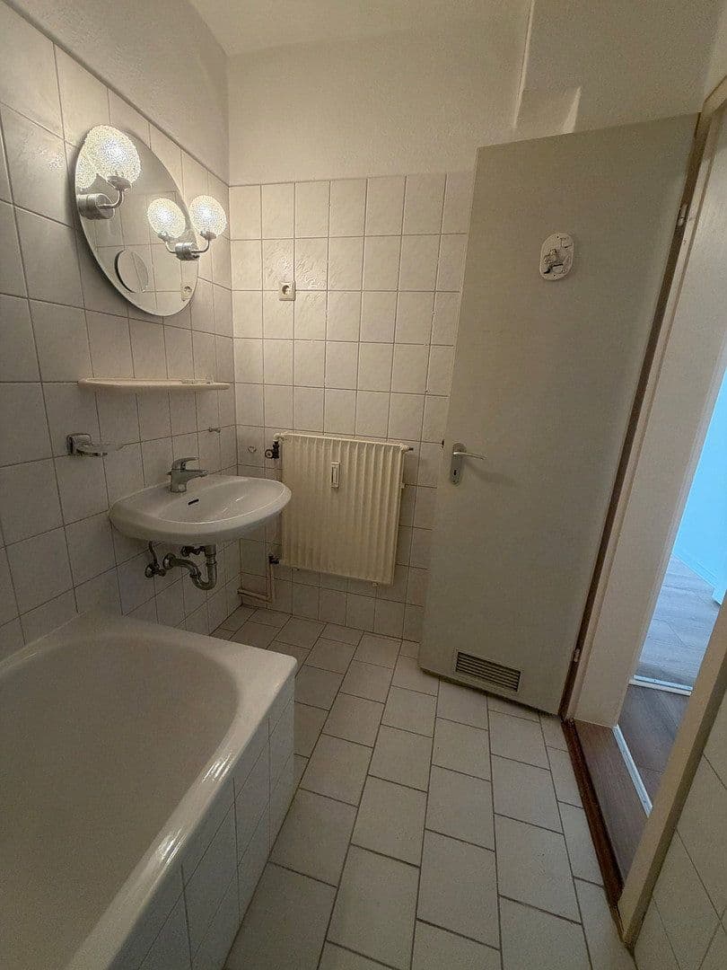 Pronájem bytu 1+1 41 m², Bremerhaven, Bremen Pronájem bytu 1+1 41 m², Bremerhaven, Bremen