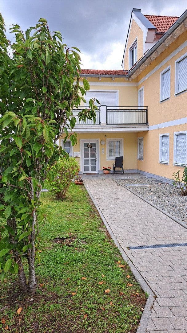 Pronájem bytu 3+1 98 m², Bad Griesbach i.Rottal, Bavorsko Pronájem bytu 3+1 98 m², Bad Griesbach i.Rottal, Bavorsko
