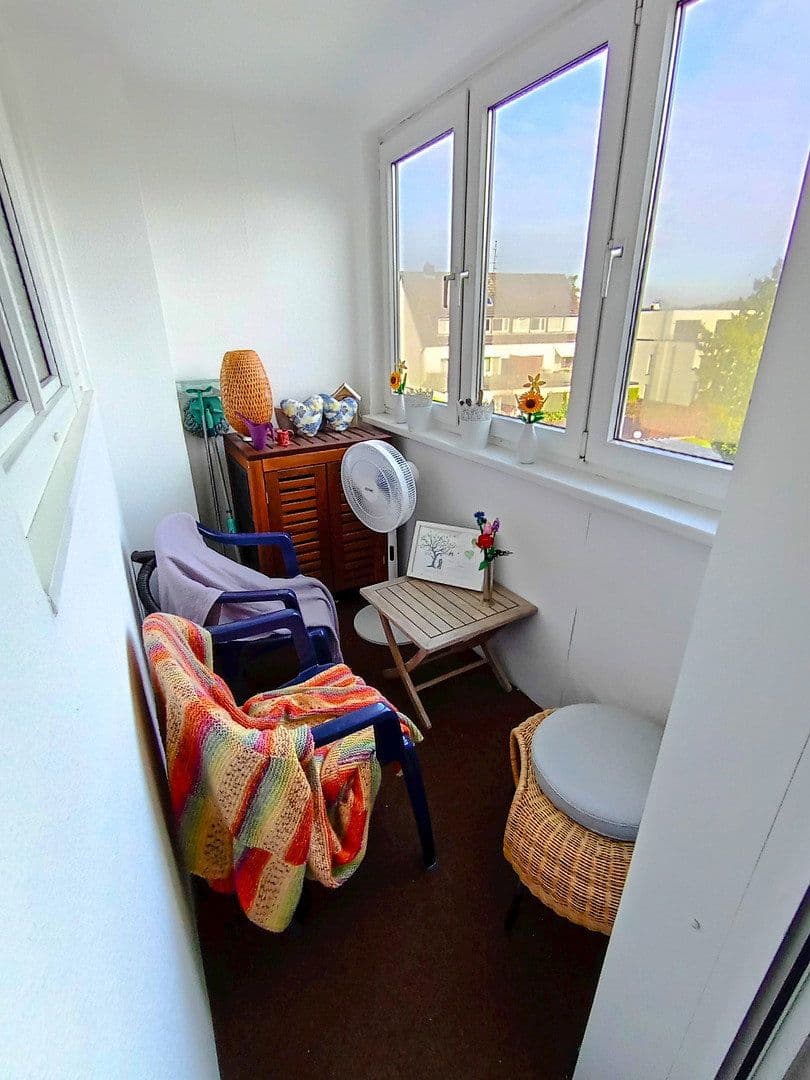 Pronájem bytu 3+1 75 m², Köln, Severní Porýní-Vestfálsko Pronájem bytu 3+1 75 m², Köln, Severní Porýní-Vestfálsko