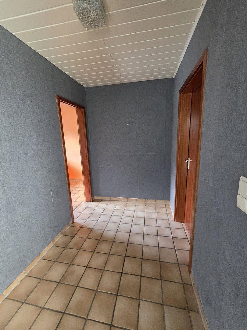 Prodej domu 134 m², pozemek 213 m², Bergisch Gladbach, Severní Porýní-Vestfálsko Prodej domu 134 m², pozemek 213 m², Bergisch Gladbach, Severní Porýní-Vestfálsko