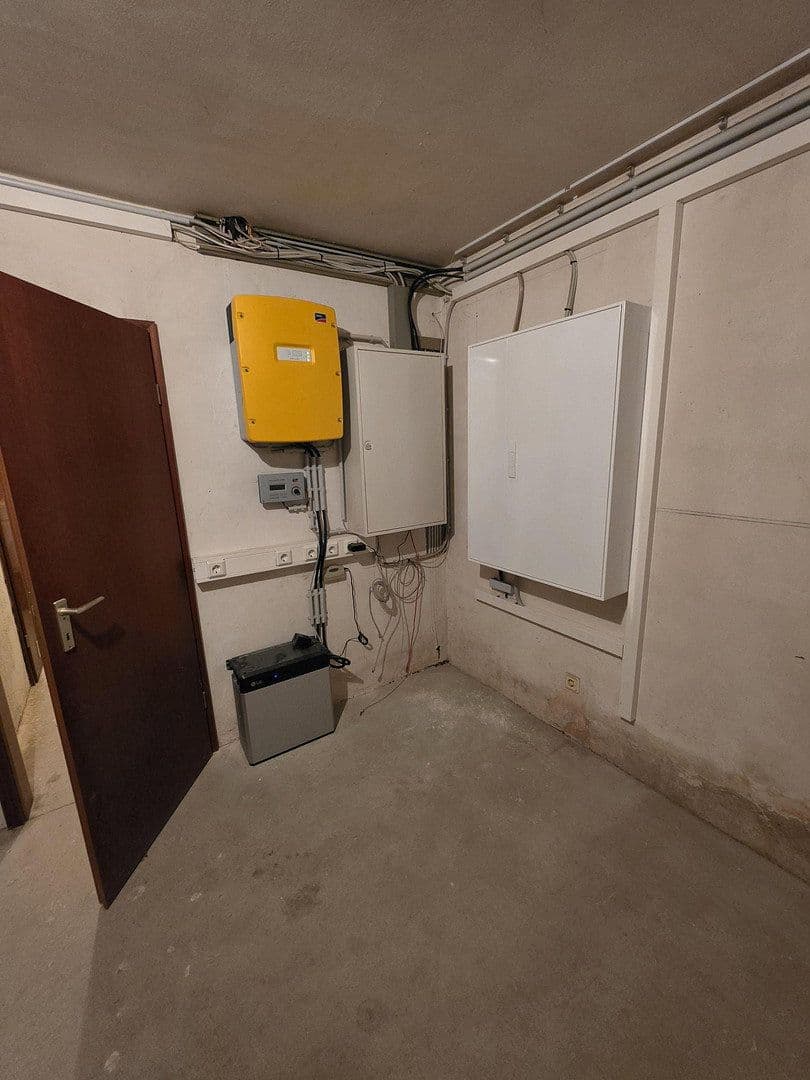 Prodej domu 134 m², pozemek 213 m², Bergisch Gladbach, Severní Porýní-Vestfálsko Prodej domu 134 m², pozemek 213 m², Bergisch Gladbach, Severní Porýní-Vestfálsko