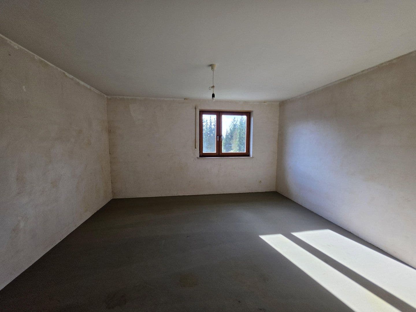 Prodej domu 134 m², pozemek 213 m², Bergisch Gladbach, Severní Porýní-Vestfálsko Prodej domu 134 m², pozemek 213 m², Bergisch Gladbach, Severní Porýní-Vestfálsko