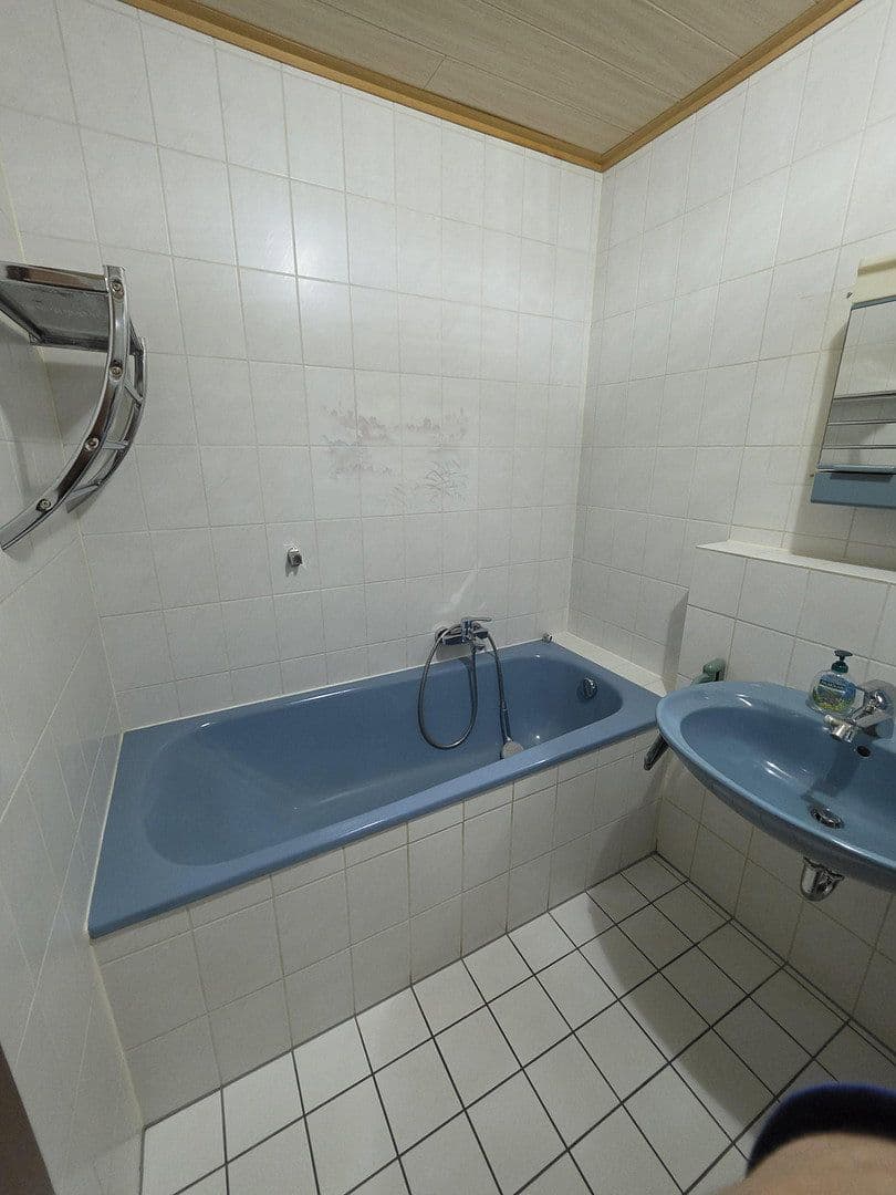 Prodej domu 134 m², pozemek 213 m², Bergisch Gladbach, Severní Porýní-Vestfálsko Prodej domu 134 m², pozemek 213 m², Bergisch Gladbach, Severní Porýní-Vestfálsko