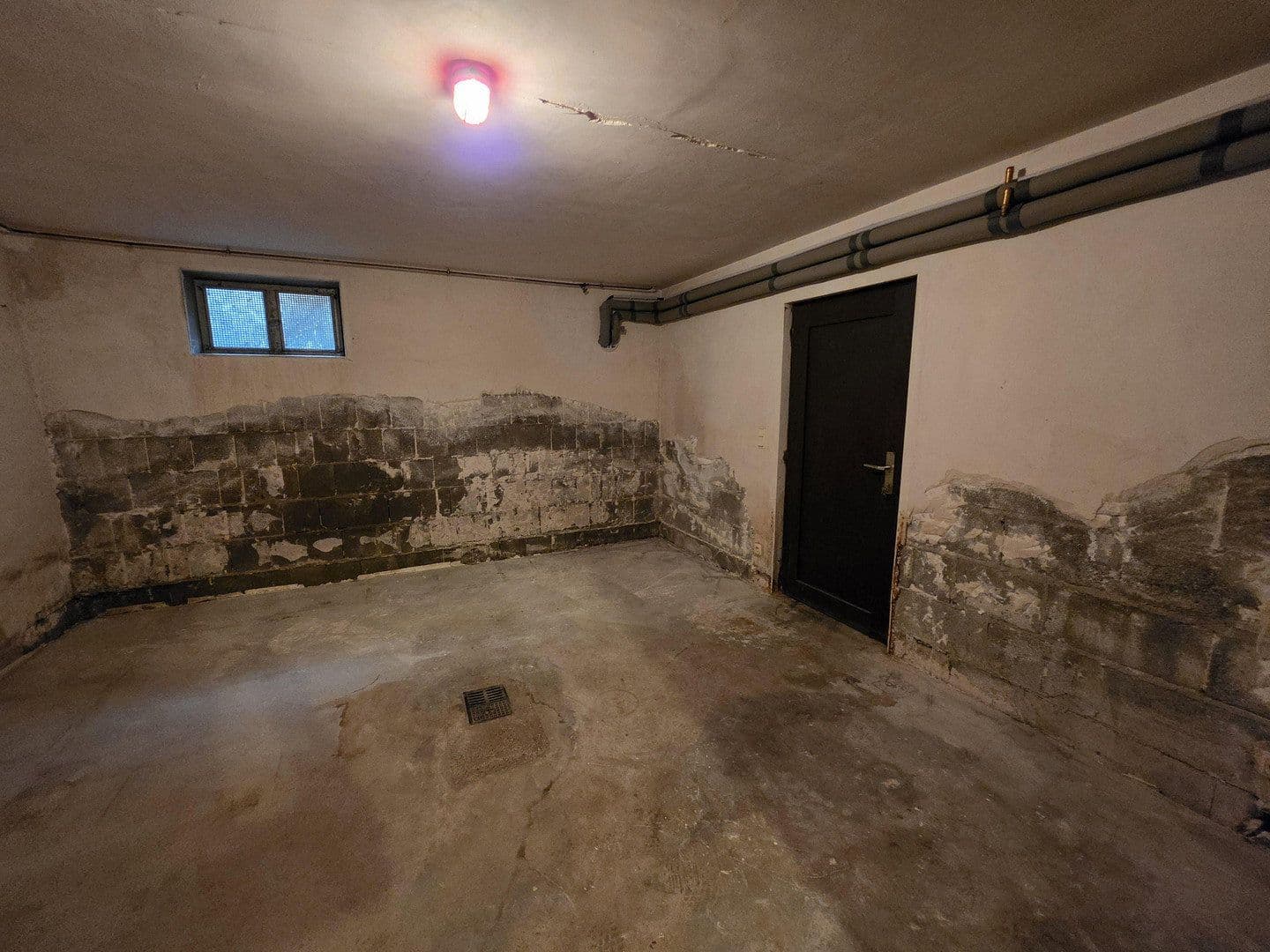 Prodej domu 134 m², pozemek 213 m², Bergisch Gladbach, Severní Porýní-Vestfálsko Prodej domu 134 m², pozemek 213 m², Bergisch Gladbach, Severní Porýní-Vestfálsko