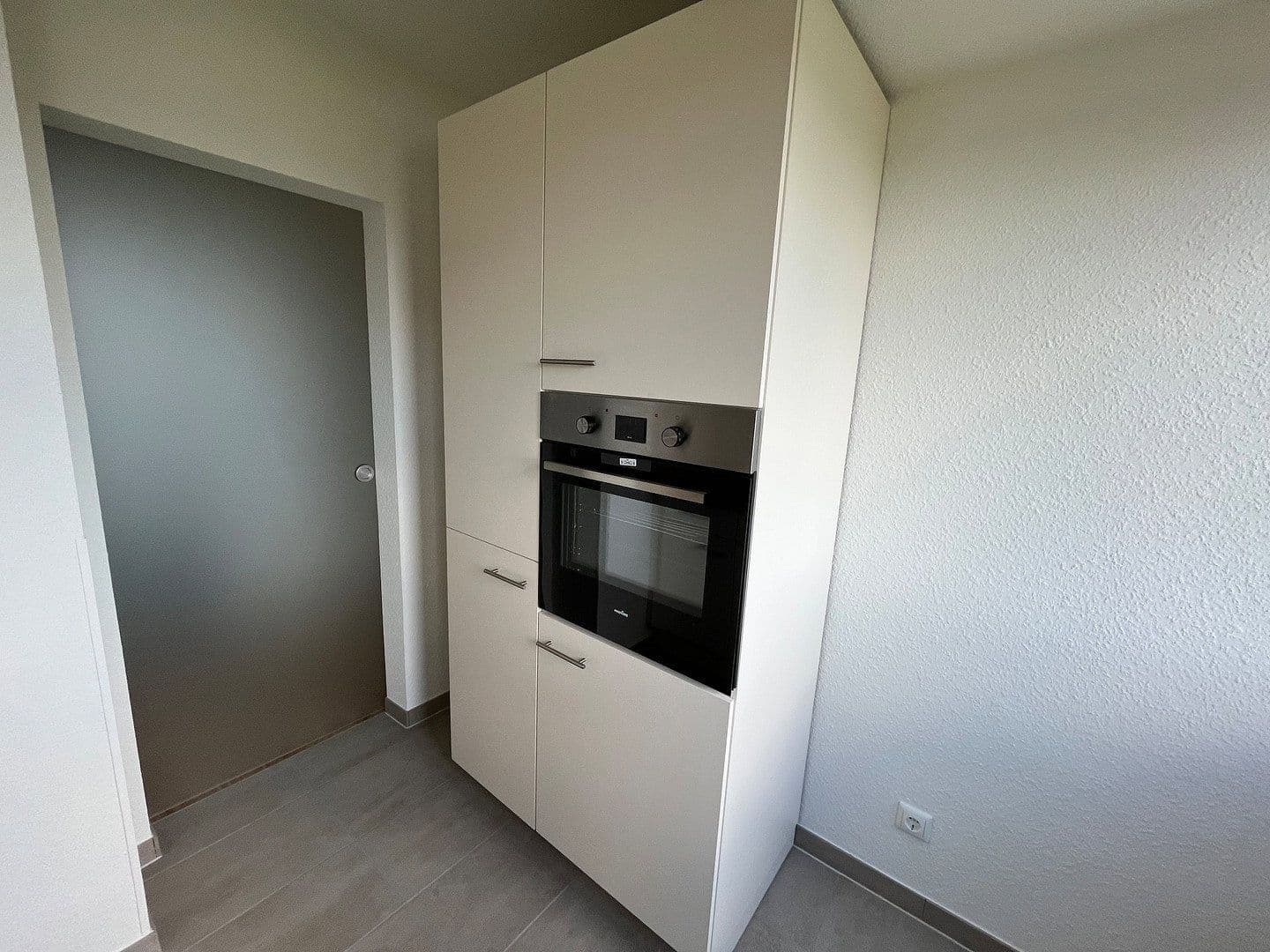 Pronájem bytu 2+1 54 m², Andernach, Porýní-Falc Pronájem bytu 2+1 54 m², Andernach, Porýní-Falc