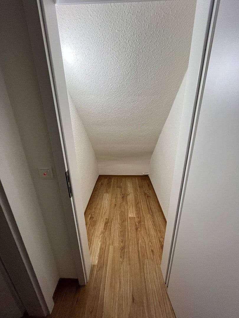 Pronájem bytu 2+1 54 m², Andernach, Porýní-Falc Pronájem bytu 2+1 54 m², Andernach, Porýní-Falc