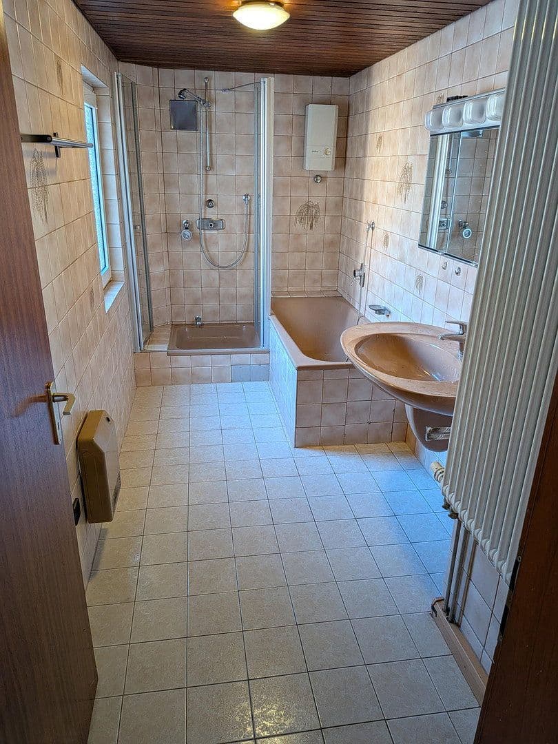 Pronájem bytu 4+1 110 m², Zweibrücker Str. 18, Pirmasens, Porýní-Falc Pronájem bytu 4+1 110 m², Zweibrücker Str. 18, Pirmasens, Porýní-Falc