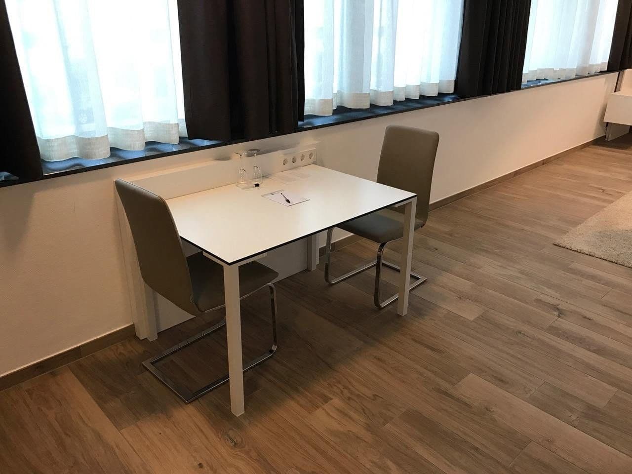 Pronájem bytu 1+1 33 m², Oststraße 24, Heilbronn, Bádensko-Württembersko Pronájem bytu 1+1 33 m², Oststraße 24, Heilbronn, Bádensko-Württembersko