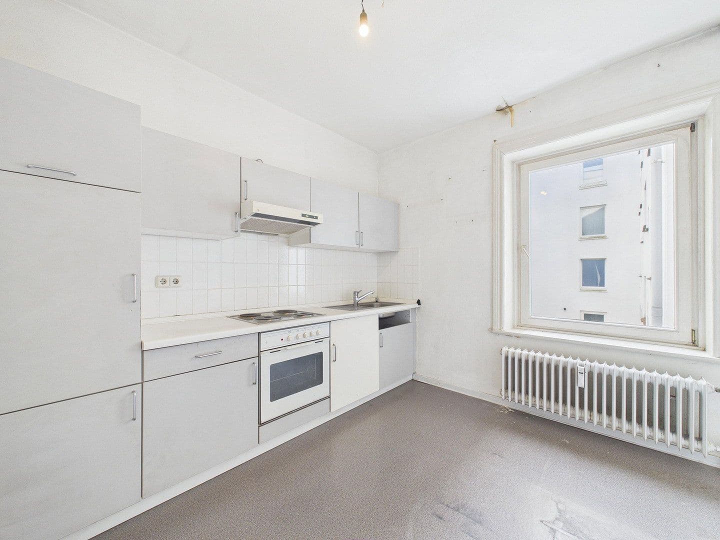Prodej bytu 2+1 42 m², Hamburg, Hamburg Prodej bytu 2+1 42 m², Hamburg, Hamburg