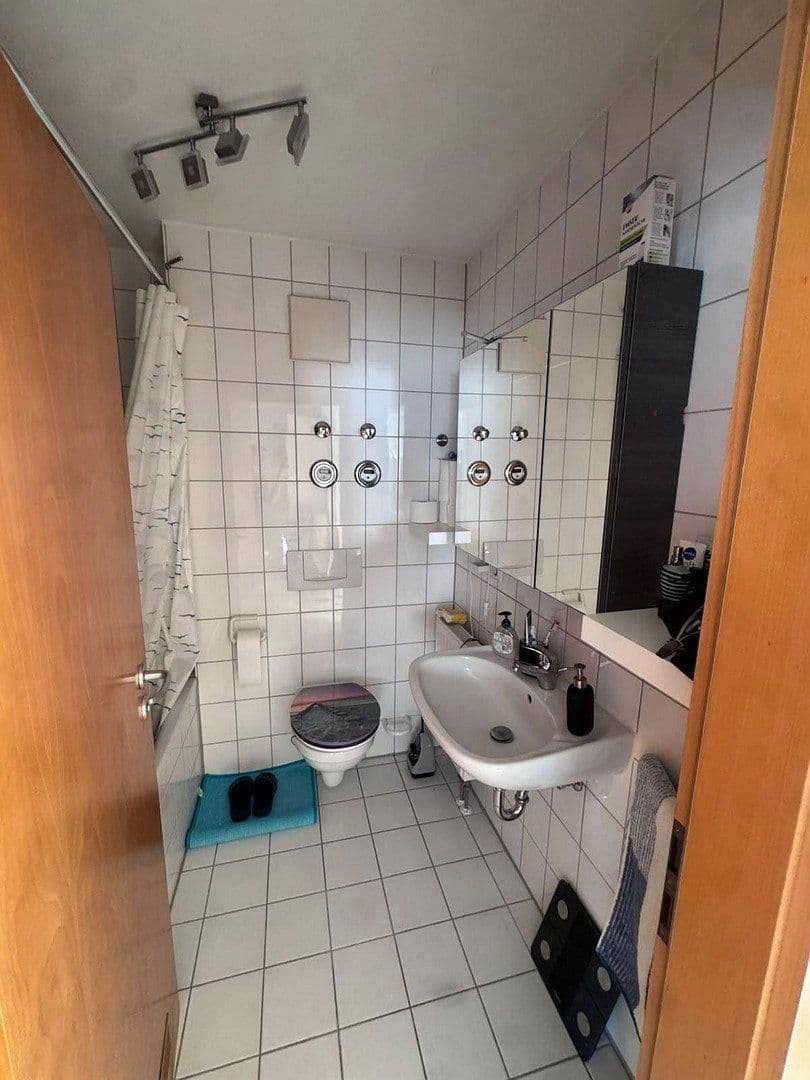 Pronájem bytu 2+1 53 m², Laupheim, Bádensko-Württembersko Pronájem bytu 2+1 53 m², Laupheim, Bádensko-Württembersko