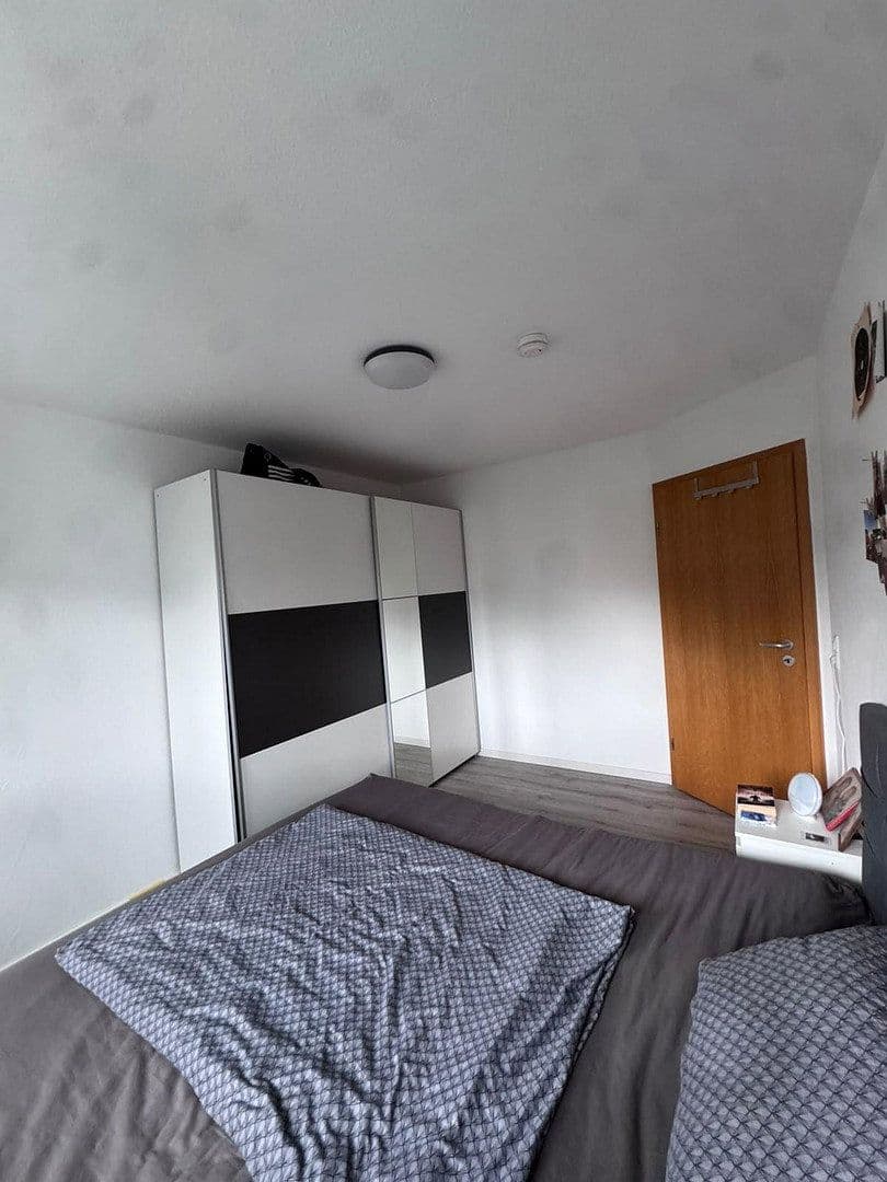 Pronájem bytu 2+1 53 m², Laupheim, Bádensko-Württembersko Pronájem bytu 2+1 53 m², Laupheim, Bádensko-Württembersko