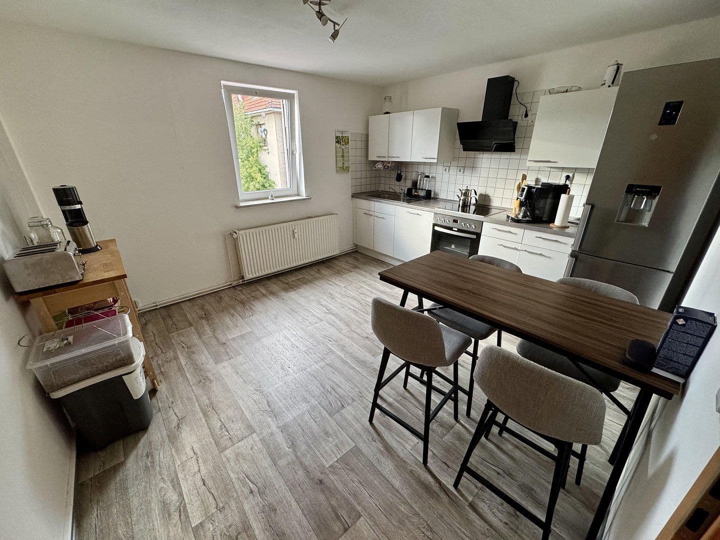 Pronájem bytu 3+1 90 m², Lindenstraße 10, Bodenfelde, Dolní Sasko Pronájem bytu 3+1 90 m², Lindenstraße 10, Bodenfelde, Dolní Sasko