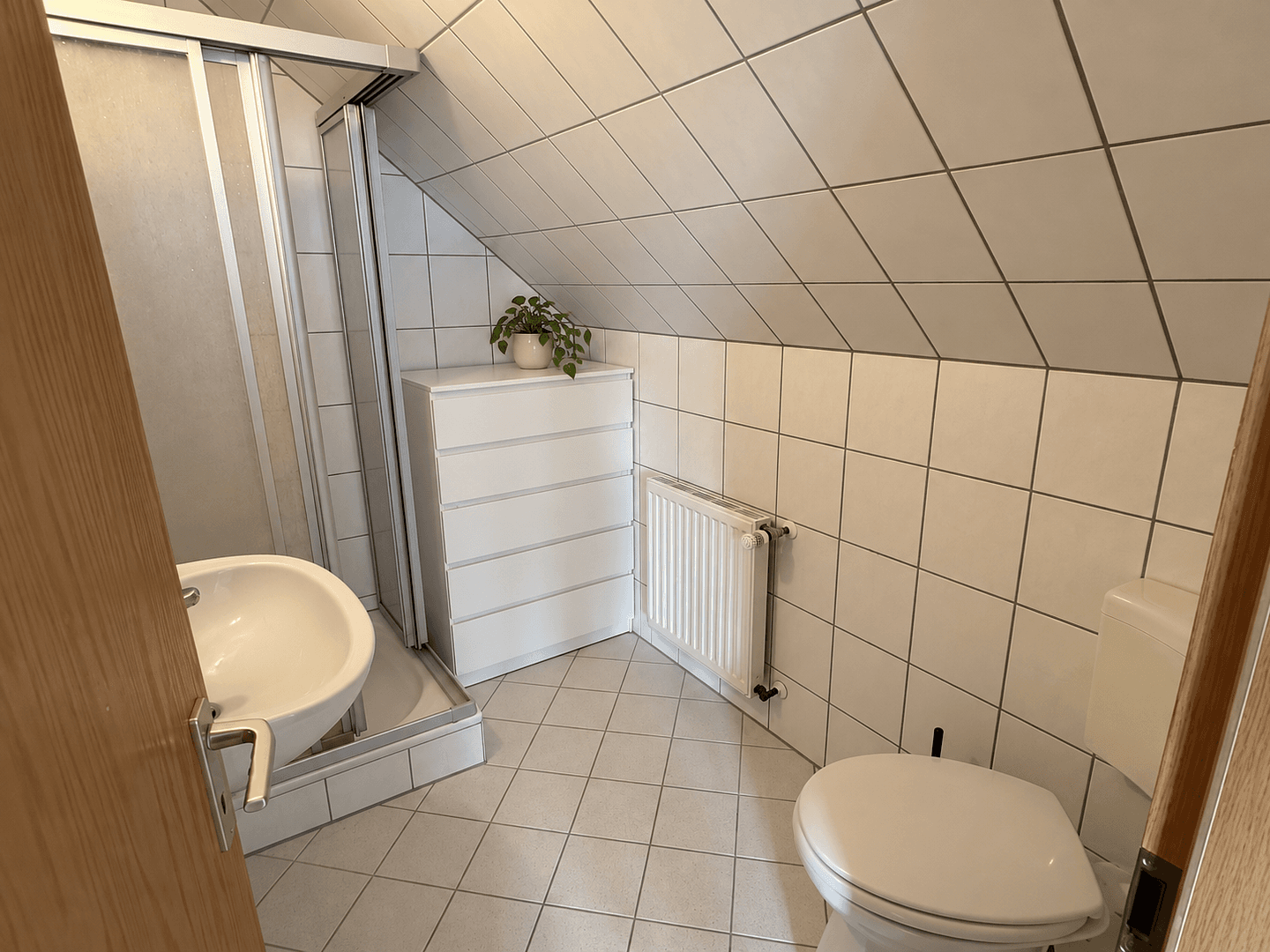 Pronájem bytu 1+1 18 m², Hüttendorfer Straße 4, Erlangen, Bavorsko Pronájem bytu 1+1 18 m², Hüttendorfer Straße 4, Erlangen, Bavorsko